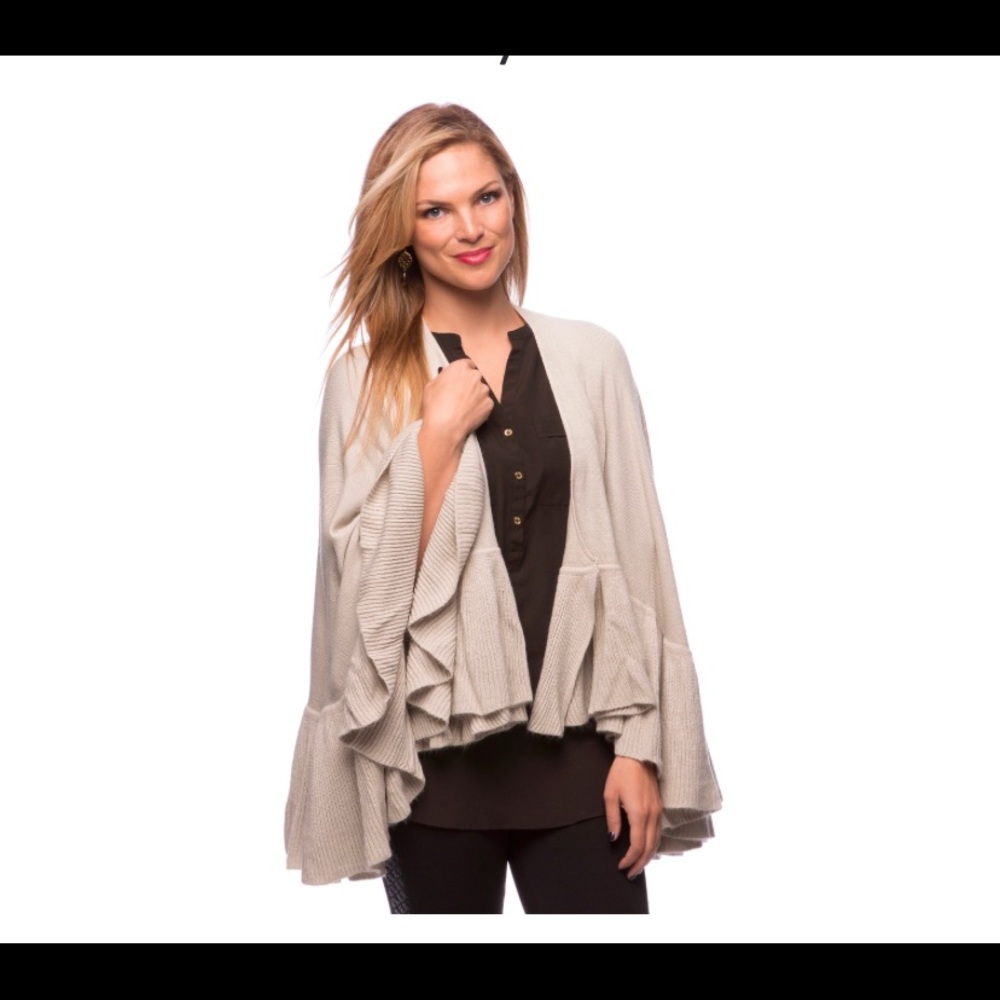 Grey Knitted Wrap